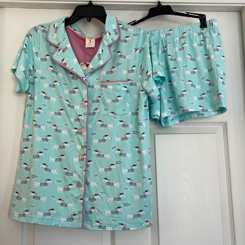 NWT M Dachshund pajama set